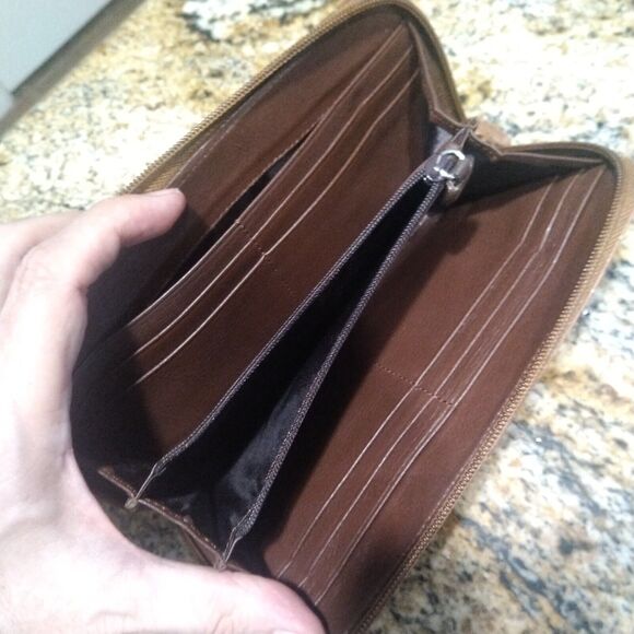 Brighton Croc Pebble Leather Full Zip Wallet Brown Clutch 8" Long - Picture 2 of 9